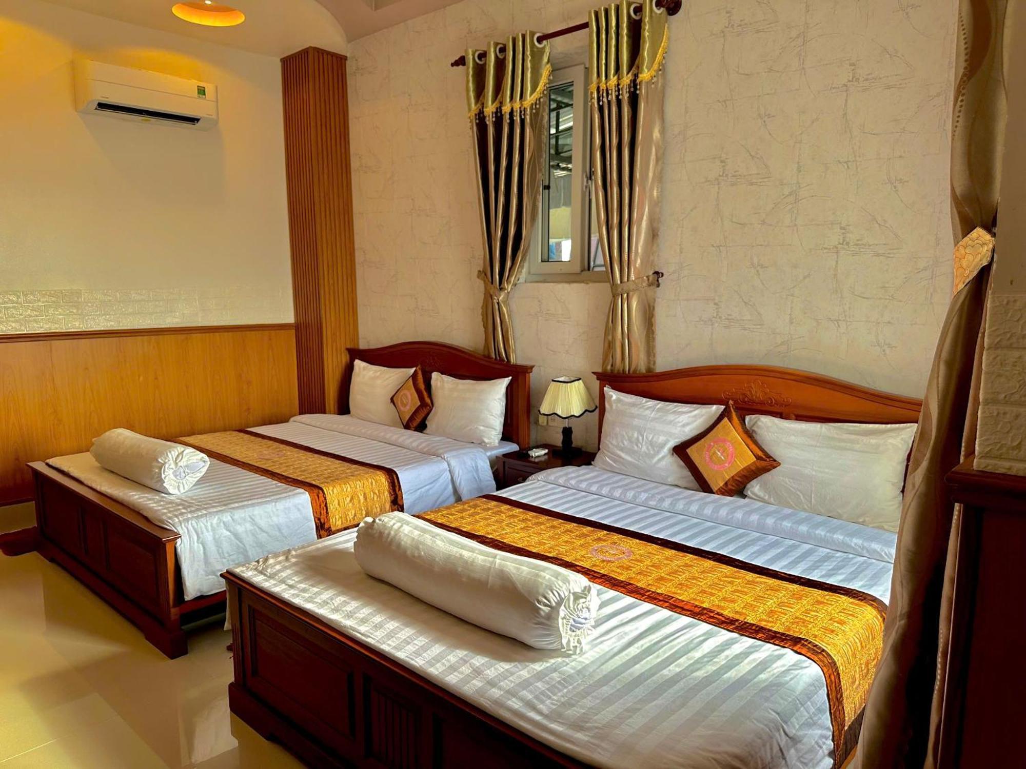 Phuc Hung 2 Hotel Ратьзя Экстерьер фото